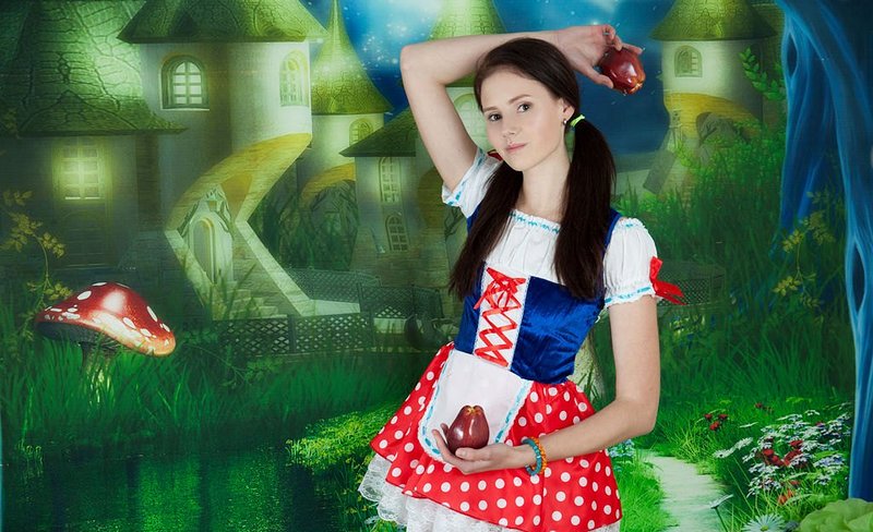 Даша, 24 года, 0 размер груди